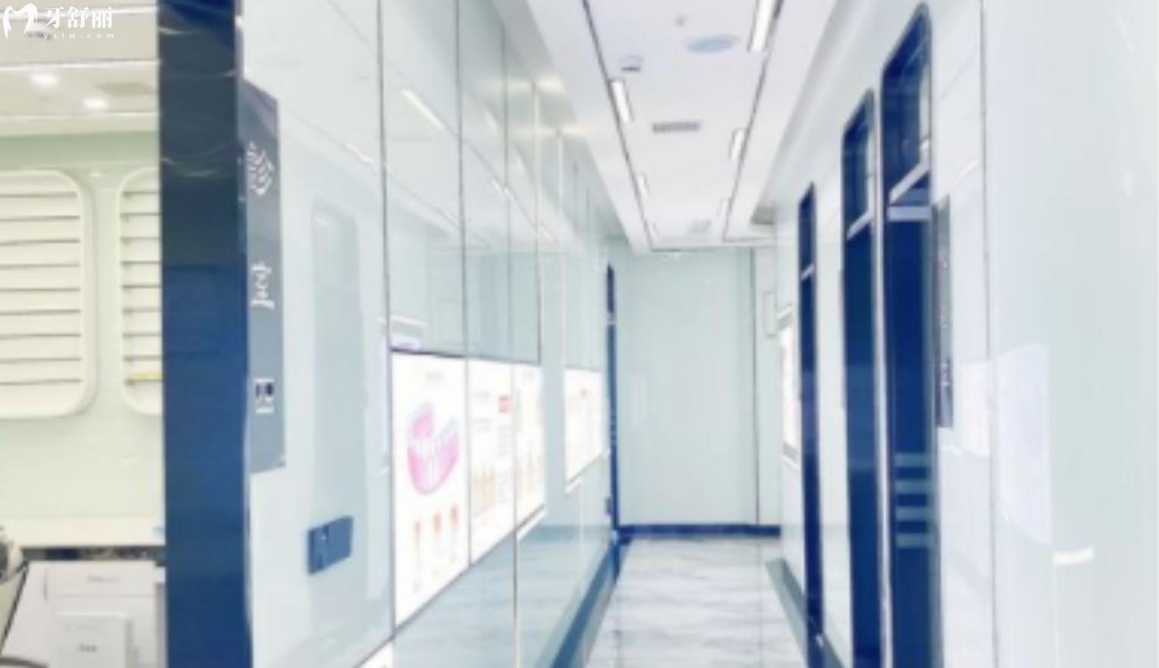 貴陽(yáng)朗朗口腔怎么樣.jpg
