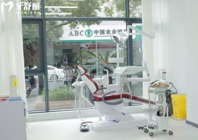 昆明團(tuán)圓口腔價(jià)目表