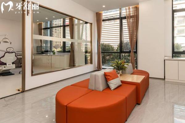 云南大理金萊雅口腔收費標(biāo)準(zhǔn)