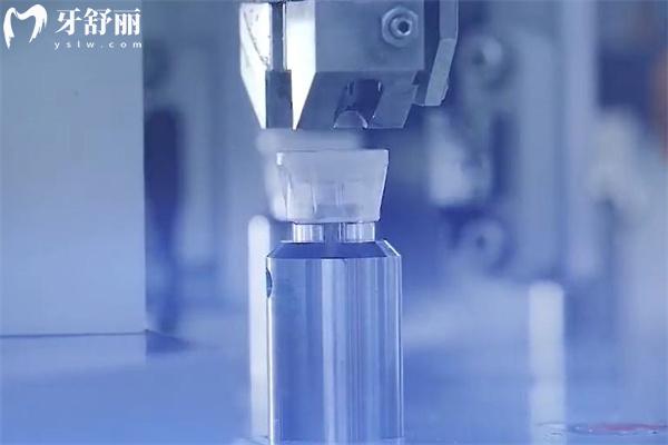 牙博士口腔醫(yī)院2026種植牙價(jià)格表公布:單顆2k+半口1.8w+all-on-4全口6w+費(fèi)用整體不高